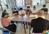 檔案叢書贈延春社區(qū)，紅色書籍慶建黨百年