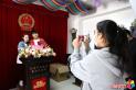 “520”延吉迎婚姻登記高峰 75對(duì)新人領(lǐng)證開(kāi)啟幸福生活